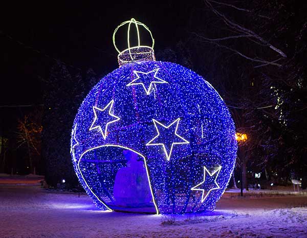 Новогодний декор в Смоленске